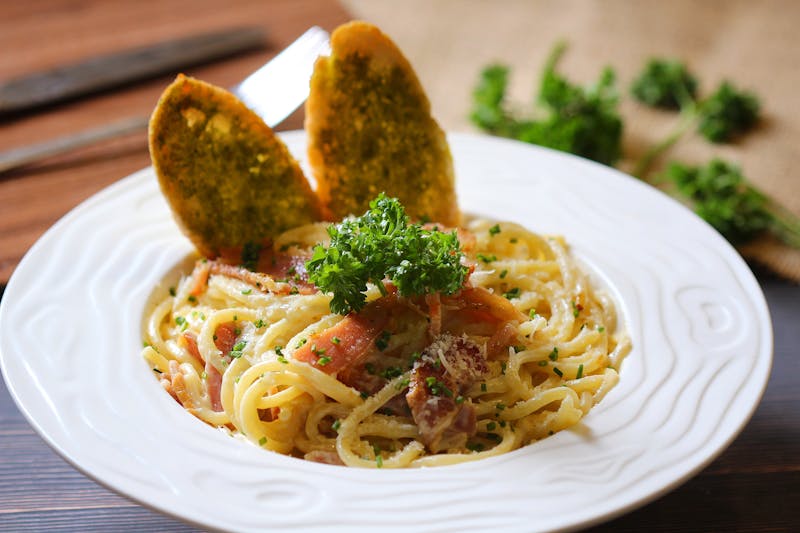 creamy carbonara pasta pizzaluce style